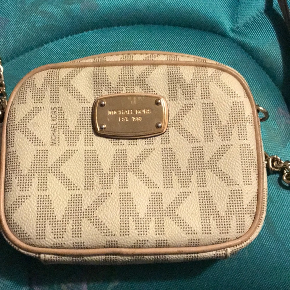 Mk small cross body purse